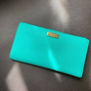 Kate spade bifold wallet